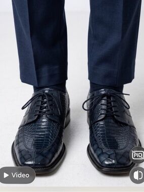 Worn ONCE,  Stacy Adams Sinclair Men's Navy Blue Croc-Embossed Oxford